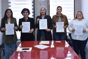 Elige comisión a Ángela Olazarán como ganadora del Premio a la Mujer 2025