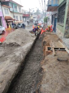 Avanzan trabajos de rehabilitación de banquetas y guarniciones en calle 3 entre avenidas 7 y 11