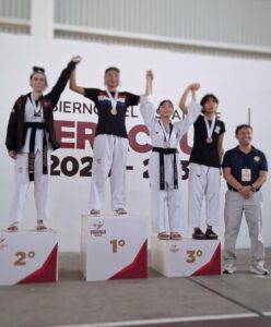 Emoción y duelos de alto nivel en el segundo día de taekwondo 