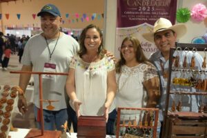 Gobernadora Rocío Nahle acompaña a tlacotalpeñosen La Candelaria