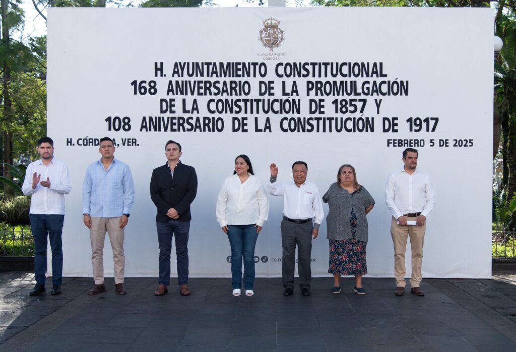 Con acto cívico conmemoran el 168 aniversario de la promulgación de la Constitución de 1857 y el 108 aniversario de la Constitución Política de los Estados Unidos Mexicanos de 1917
