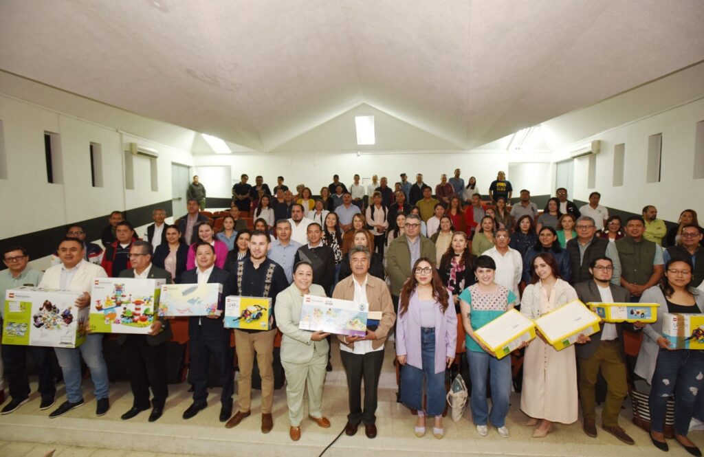 SEV e iniciativa privada desarrollan el pensamiento científico en Educación Básica