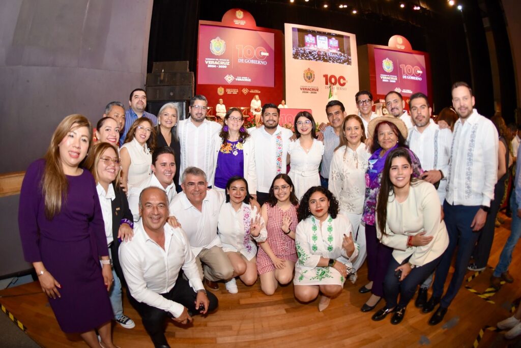 Diputados locales presentes en informe por 100 días Gobierno