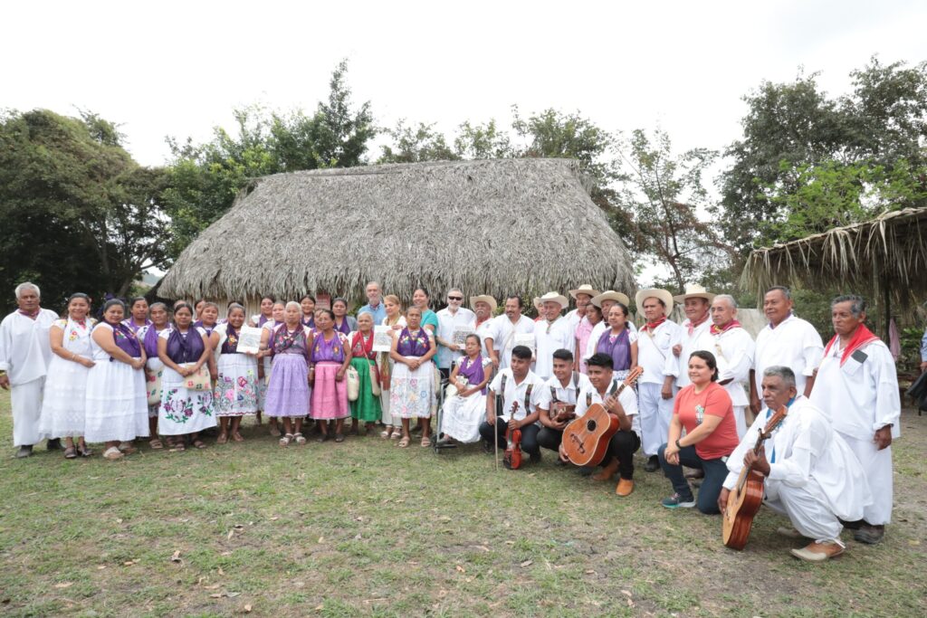 El CAI y la UNAM documentan los saberes ancestrales del pueblo totonaca para su preservación