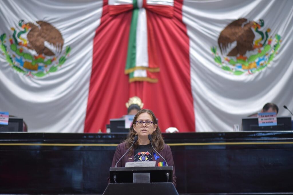 Rinde Presidenta de la Mesa Directiva informe de labores de la Diputación Permanente
