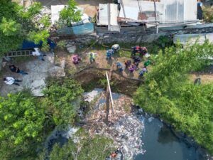 Realizan limpieza de arroyo en Cándido Aguilar