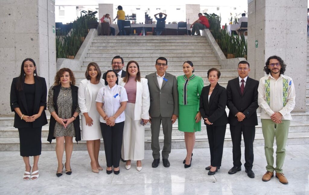Asumen siete personas el cargo de diputada o diputado local