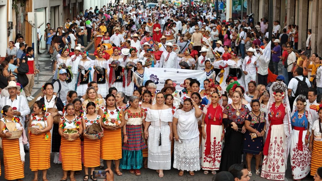 Inicia en Veracruz Yolpaki, diez regiones, muchas voces, un solo corazón